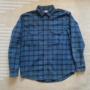 Filson Alaskan Guide Shirt Midnight Black, Medium